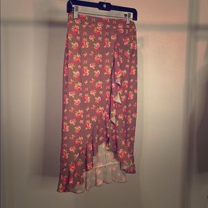 Flouncy floral knee length skirt